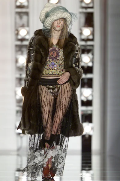 Look 35